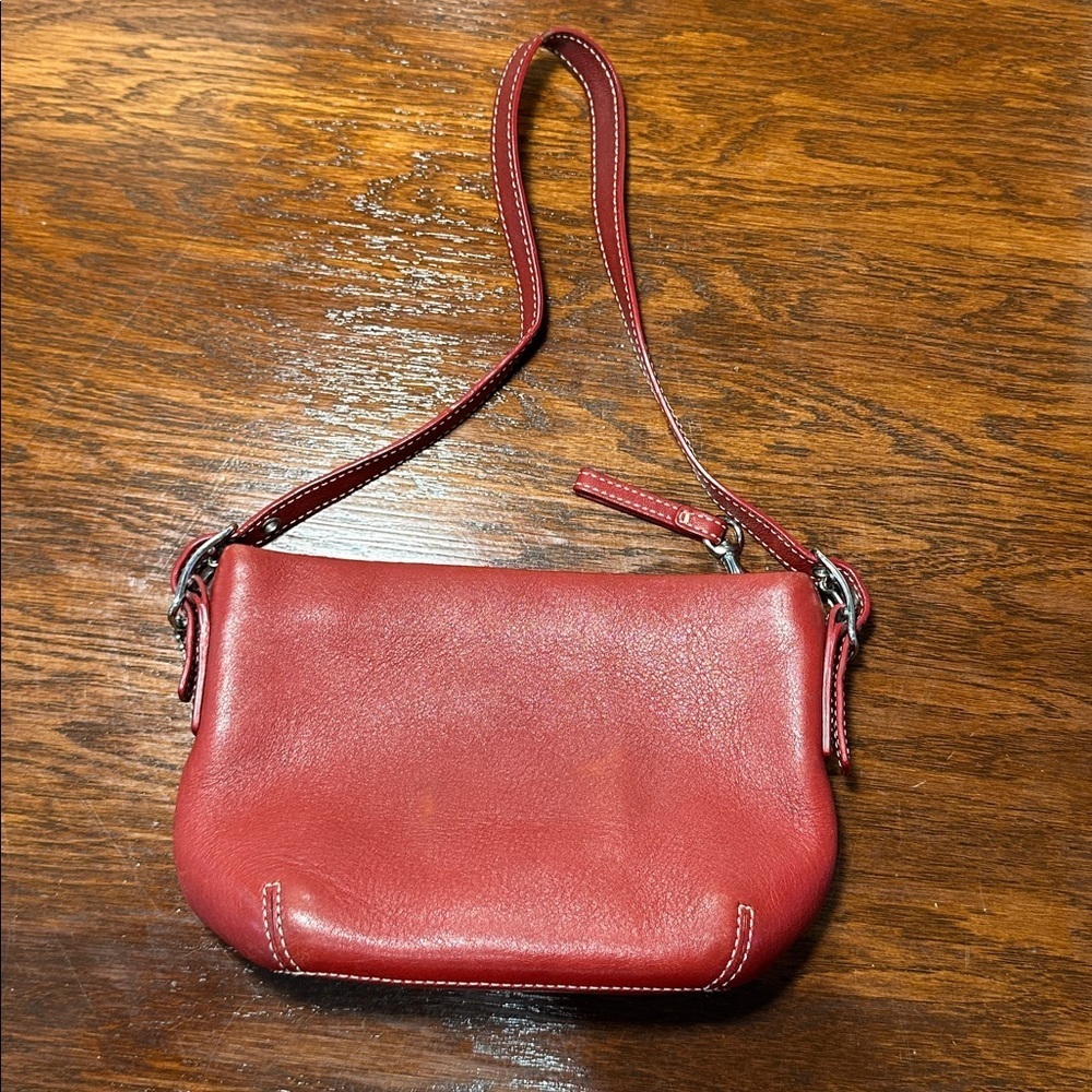 Coach Vintage Shoulder Bag Red Leather Small Amazing Condition Y2K, 90s